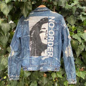 NO ORDER Distressed Graphic Denim Jacket Sz M